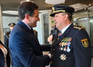 Homenaje policia nacional